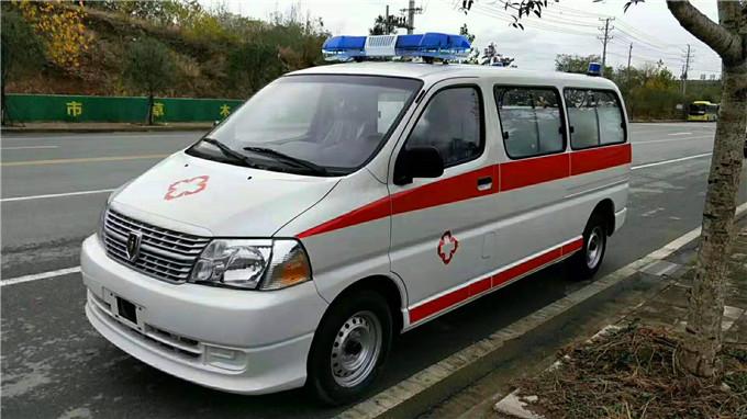 喀什市丰田海狮救护车